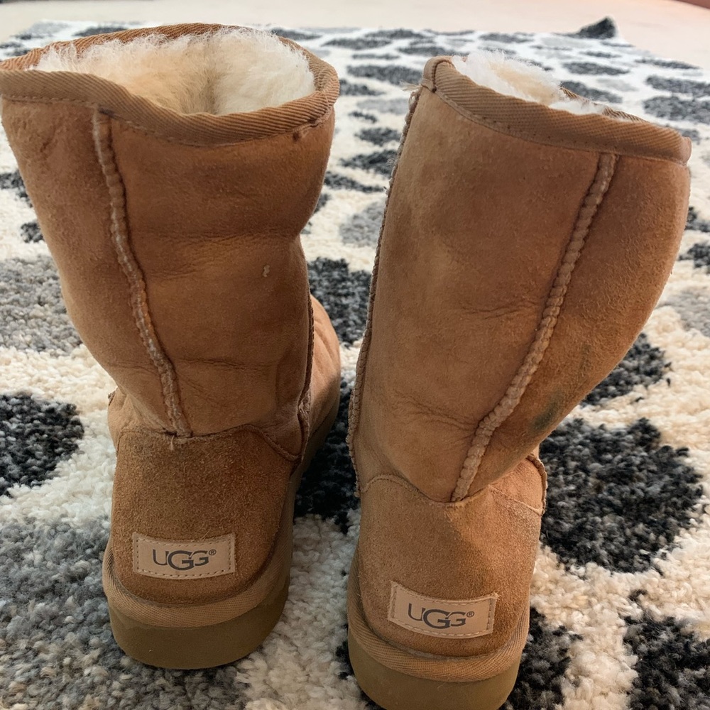 COPY - UGG Classic Short Boot
